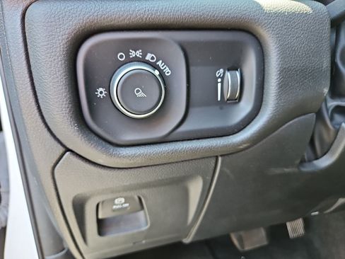 Used 2024 RAM 1500 Laramie RWD image 23