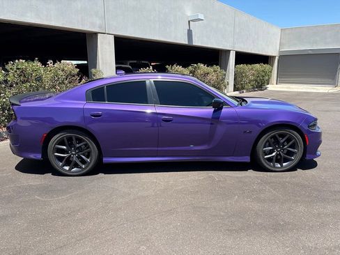 Used 2023 Dodge Charger R/T w/ Blacktop Package RWD image 3