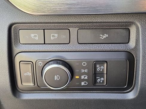 Used 2024 Ford F250 Lariat AWD/4WD image 29