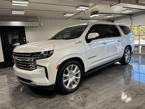 Used 2021 Chevrolet Suburban High Country image 6