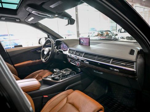 Used 2017 Audi Q7 3.0T Prestige image 30