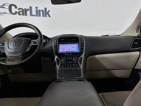 Used 2020 Lincoln Nautilus Reserve FWD image 28