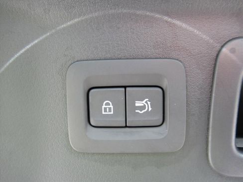 Used 2025 MAZDA CX-70 3.3 Turbo S w/ Premium Package image 37