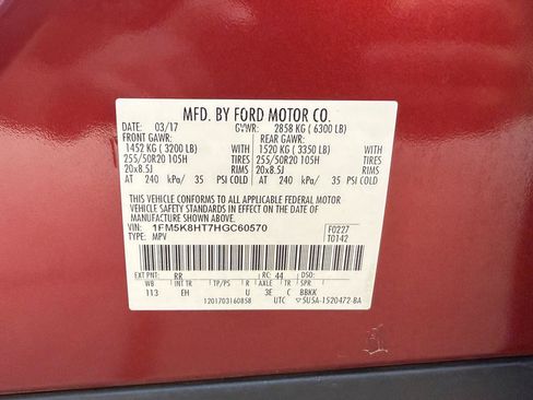 Used 2017 Ford Explorer Platinum AWD/4WD image 24