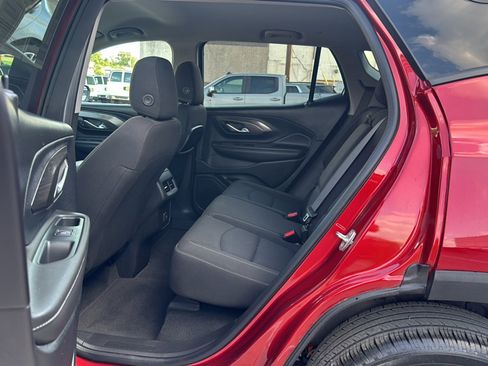 Certified 2023 GMC Terrain SLE w/ Elevation Edition AWD/4WD image 17
