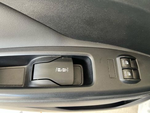 Used 2021 RAM ProMaster City Tradesman SLT FWD image 9