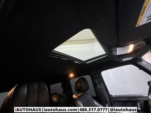 Used 2022 Mercedes-Benz G 550 G 550 w/ Exclusive Interior Package image 39