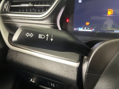 Used 2023 Jeep Grand Cherokee L Laredo AWD/4WD image 23