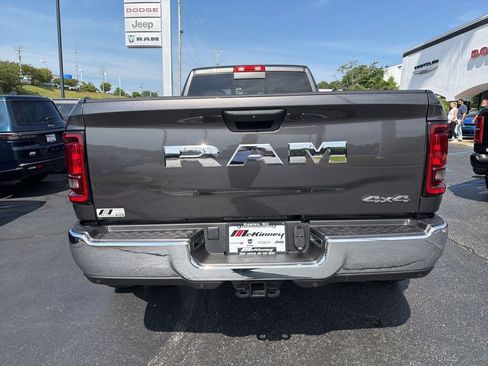 New 2026 RAM 3500 Tradesman AWD/4WD image 10