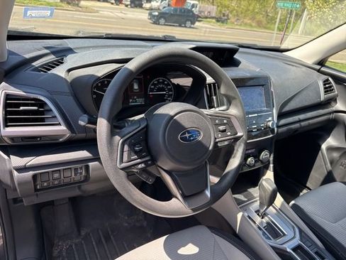 Used 2023 Subaru Forester AWD/4WD image 2