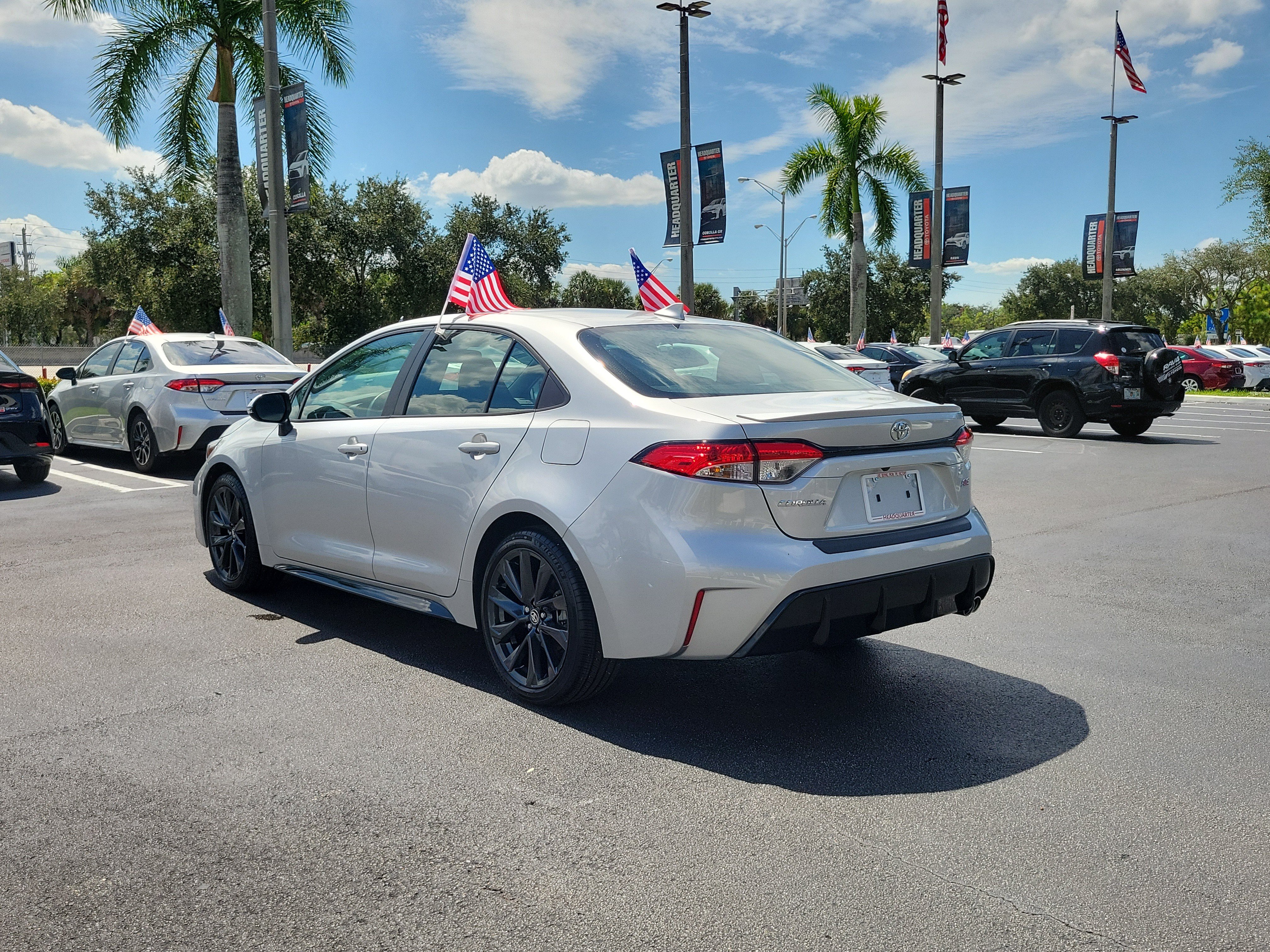 Used 2024 Toyota Corolla SE FWD image 9