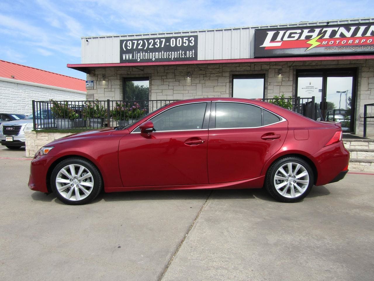 Used 2015 Lexus IS 250 RWD image 2