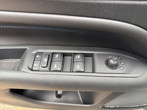 New 2026 Jeep Compass Latitude AWD/4WD image 9