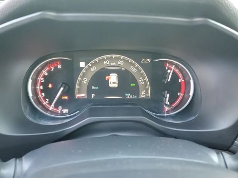 Used 2024 Toyota RAV4 XLE image 18