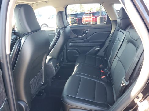 New 2026 Lincoln Corsair Premiere image 25