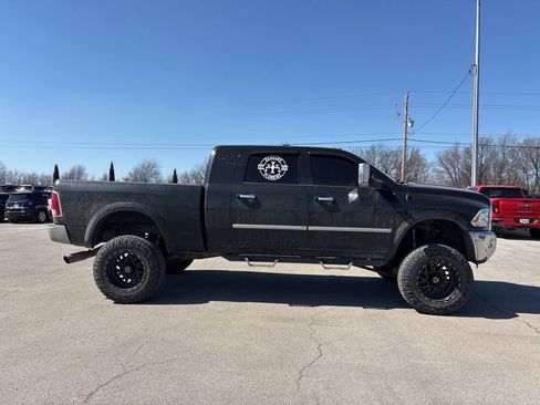 Used 2018 RAM 2500 Laramie w/ Off Road Package image 2