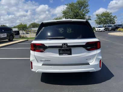 Used 2025 Honda Odyssey Elite