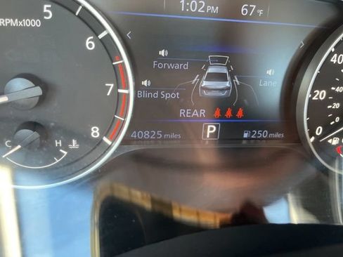 Used 2025 Nissan Altima 2.5 SV FWD image 36