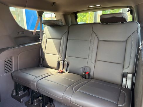 Certified 2023 GMC Yukon XL Denali AWD/4WD image 31