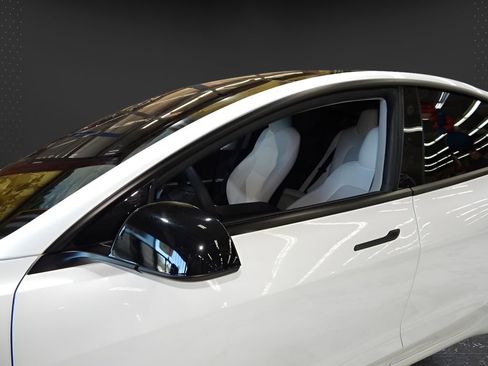 Used 2021 Tesla Model 3 Long Range AWD/4WD image 12