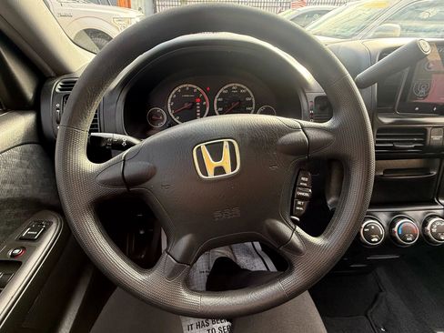 Used 2006 Honda CR-V LX image 9