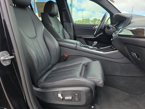 Used 2019 BMW X5 xDrive40i w/ Convenience Package image 17