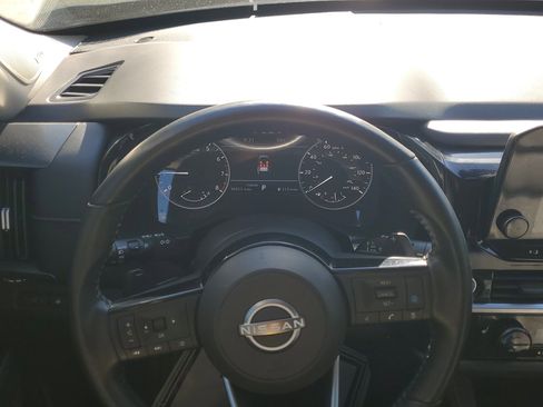 Used 2022 Nissan Pathfinder SL w/ SL Premium Package image 22