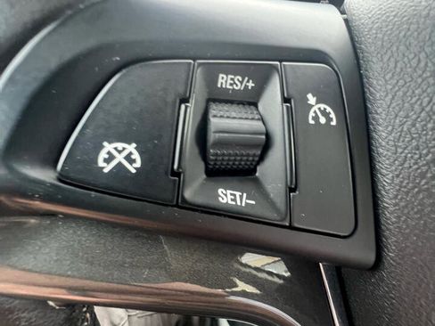 Used 2015 Chevrolet Volt image 18