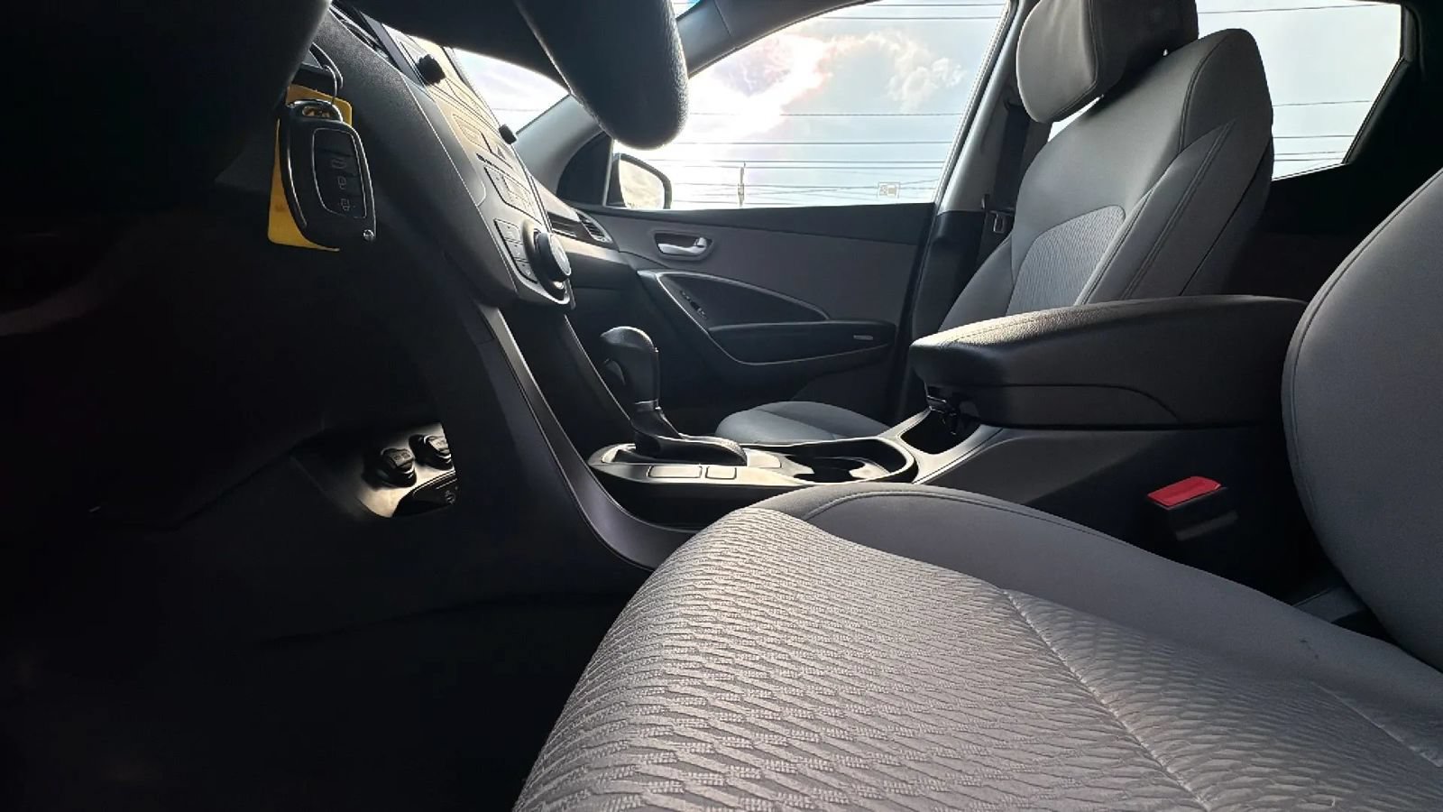 Used 2017 Hyundai Santa Fe Sport AWD/4WD image 14