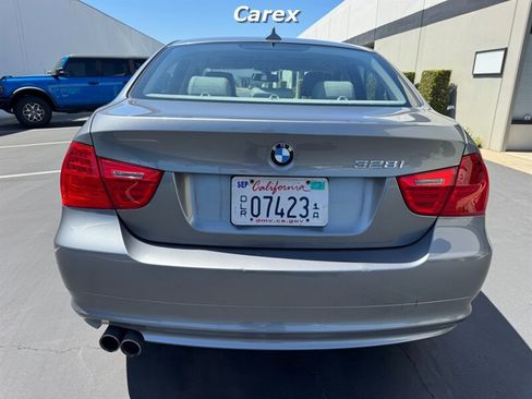 Used 2011 BMW 328i Sedan RWD image 12