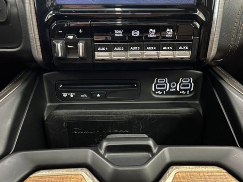 Used 2019 RAM 2500 Limited AWD/4WD image 25