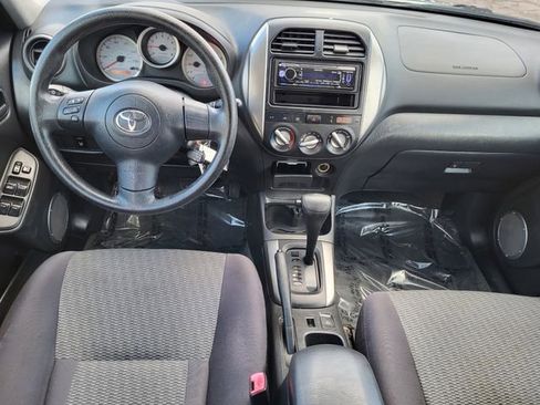 Used 2005 Toyota RAV4 4WD image 15