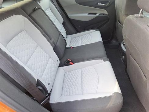 Used 2018 Chevrolet Equinox LS image 26