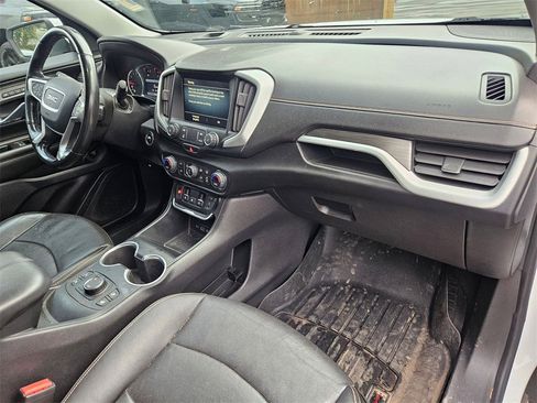 Used 2021 GMC Terrain SLT image 19