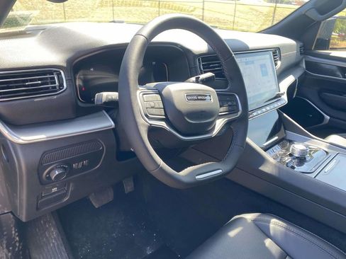 New 2026 Jeep Grand Wagoneer Limited w/ Premium Group II AWD/4WD image 46