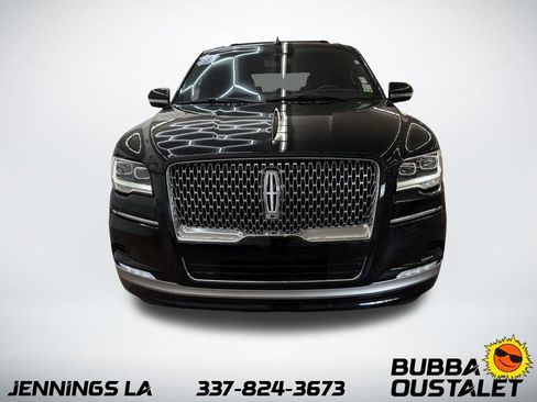 Used 2024 Lincoln Navigator Reserve AWD/4WD image 8