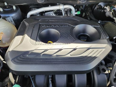 Used 2020 Ford EcoSport SE image 13