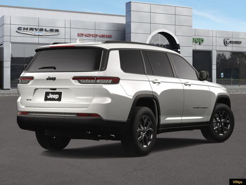 New 2025 Jeep Grand Cherokee L Altitude image 7