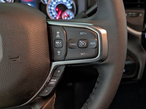 Used 2026 RAM 2500 Big Horn AWD/4WD image 17