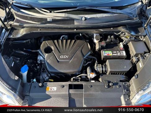 Used 2016 Kia Soul FWD image 11