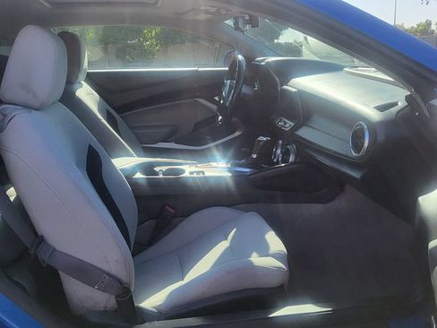 Used 2017 Chevrolet Camaro LT w/ Technology Package RWD image 19