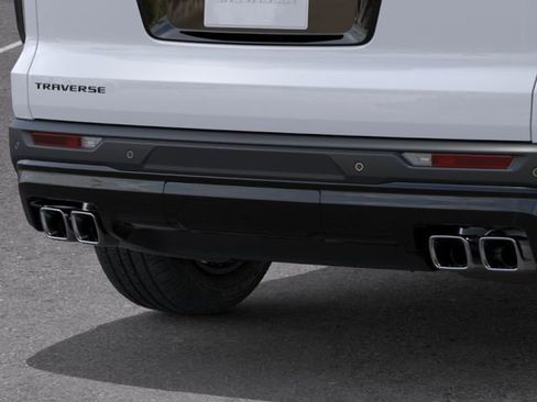 New 2026 Chevrolet Traverse LT w/ Midnight/Sport Edition FWD image 14