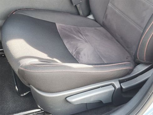 Used 2025 Nissan Sentra SR image 17