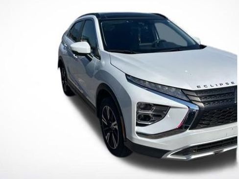 Used 2024 Mitsubishi Eclipse Cross SE image 6