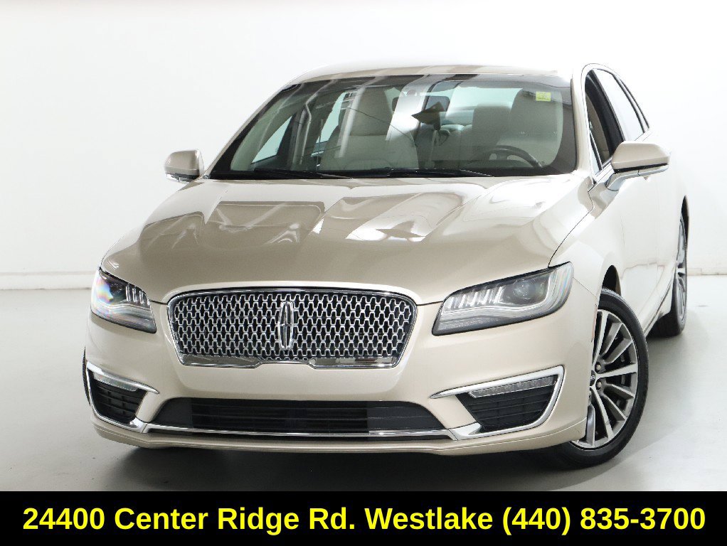 Used 2017 Lincoln MKZ Premiere FWD image 3