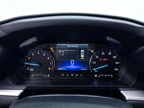 Used 2022 Ford Explorer XLT w/ Equipment Group 202A image 34