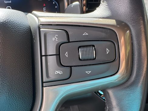 Used 2023 Chevrolet Silverado 1500 High Country w/ Technology Package AWD/4WD image 24
