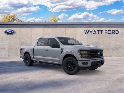 New 2026 Ford F150 XLT w/ Equipment Group 302A MID AWD/4WD image 8