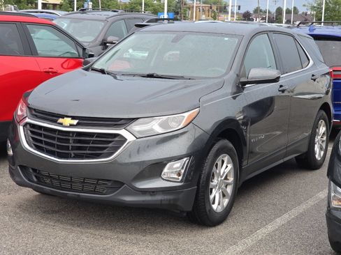 Used 2018 Chevrolet Equinox LT FWD image 9