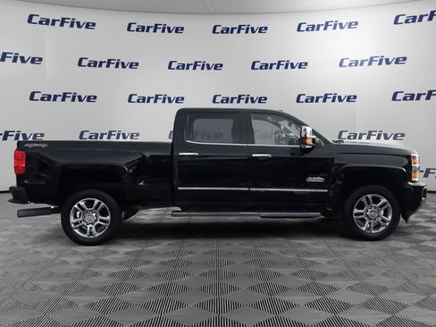 Used 2016 Chevrolet Silverado 2500 High Country w/ Duramax Plus Package AWD/4WD image 7